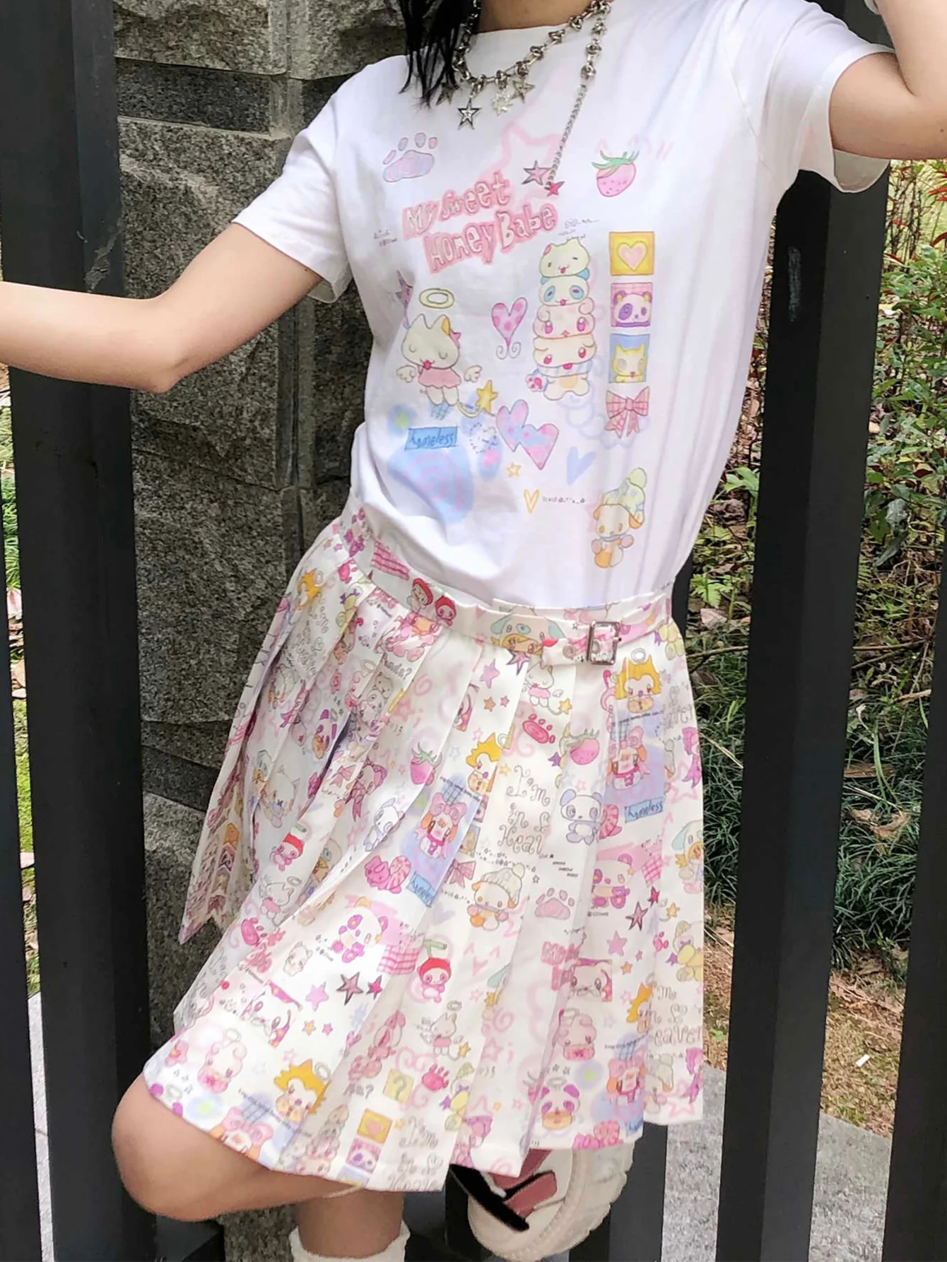 Y2K Cute Cartoon Pleated Skirt - Image 2