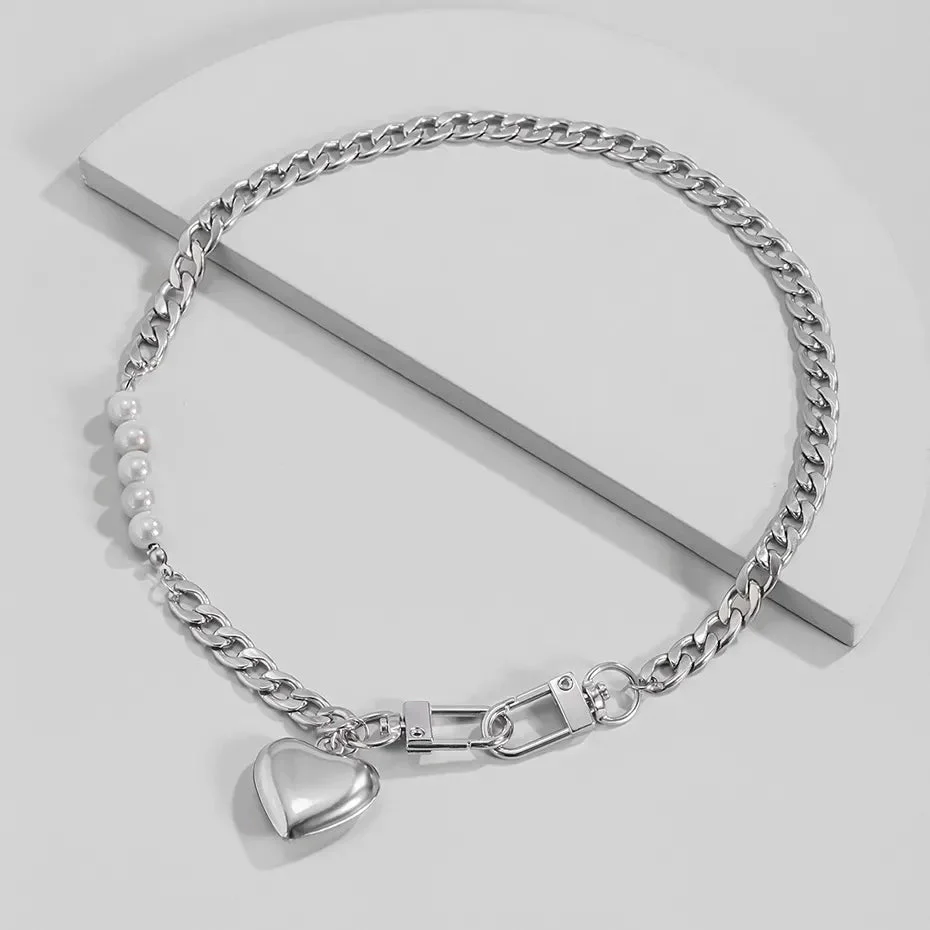 Y2K Heart Chain Beaded Necklace - Image 3