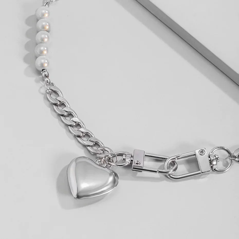 Y2K Heart Chain Beaded Necklace - Image 4