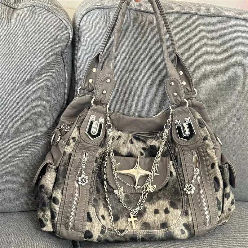 Y2K Leopard Faux Fur Bag - Image 2