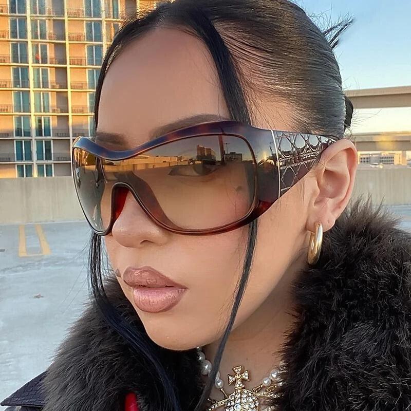 Y2K Oversized Shield Sunglasses - Image 3