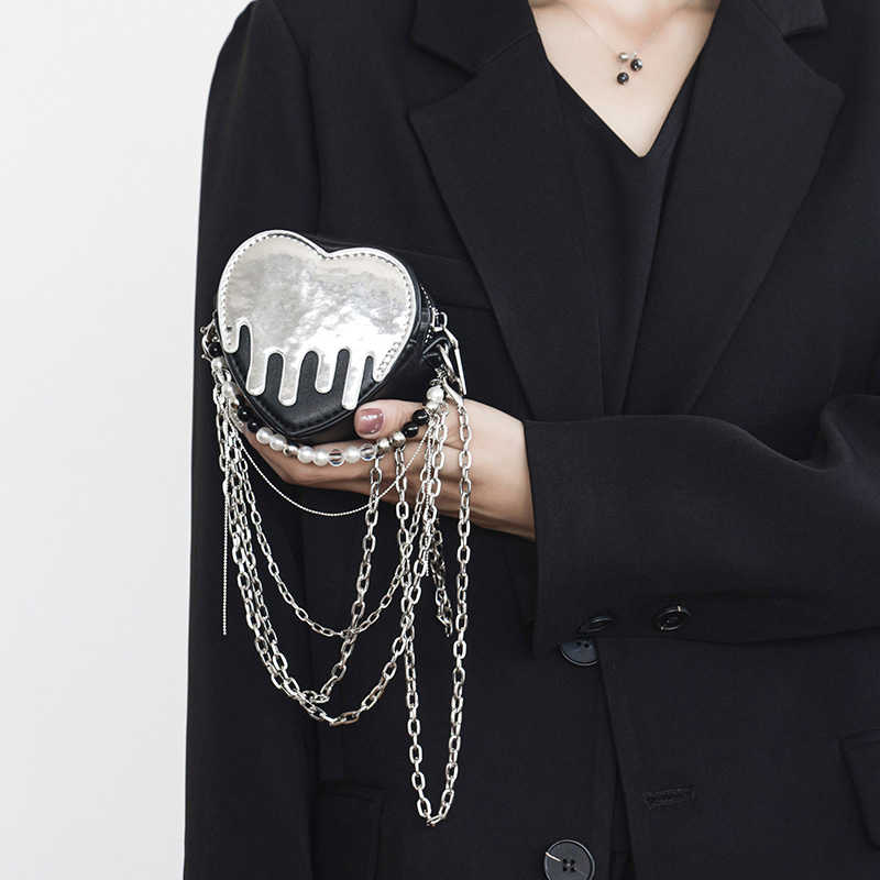 Y2K Pearl Beaded Chain Crossbody Bag - Image 2