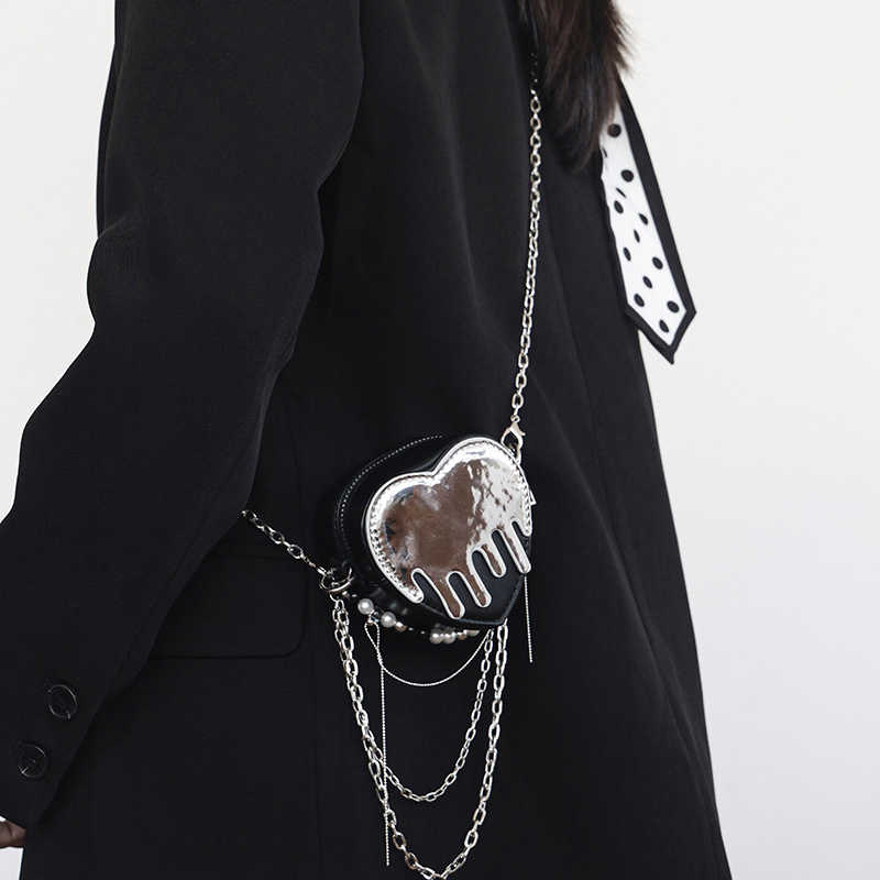Y2K Pearl Beaded Chain Crossbody Bag - Image 3