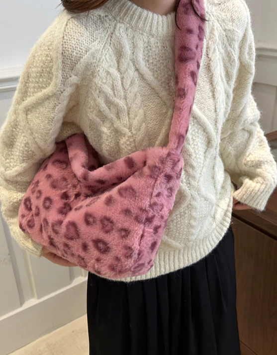 Y2K Plush Leopard Crossbody Bag - Image 7
