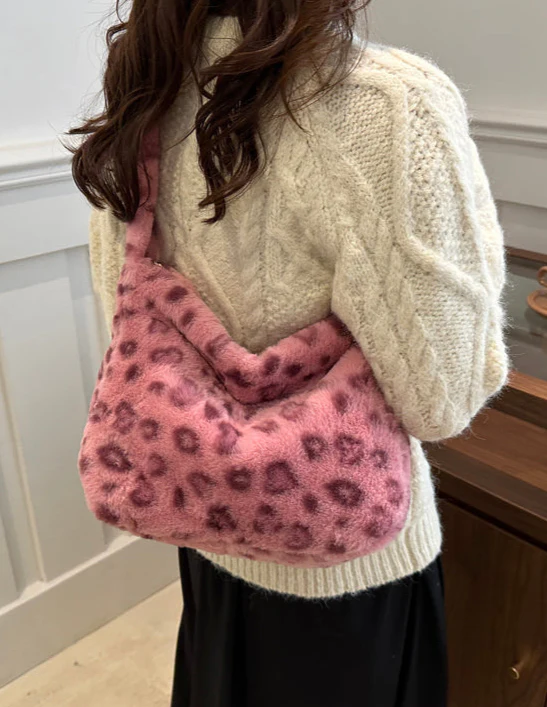 Y2K Plush Leopard Crossbody Bag - Image 9