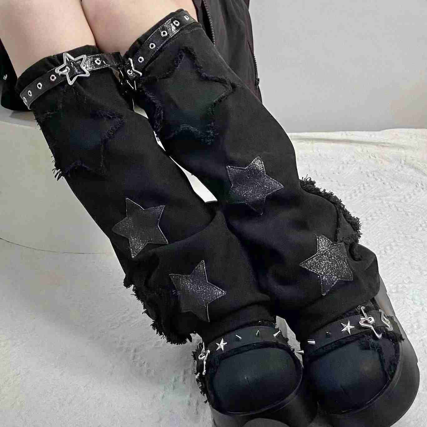 Y2K Star Denim Leg Warmer - Image 4