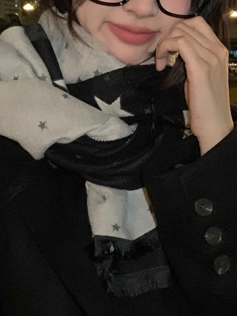 Y2K Star Double-sided Cashmere Scarf - Image 7