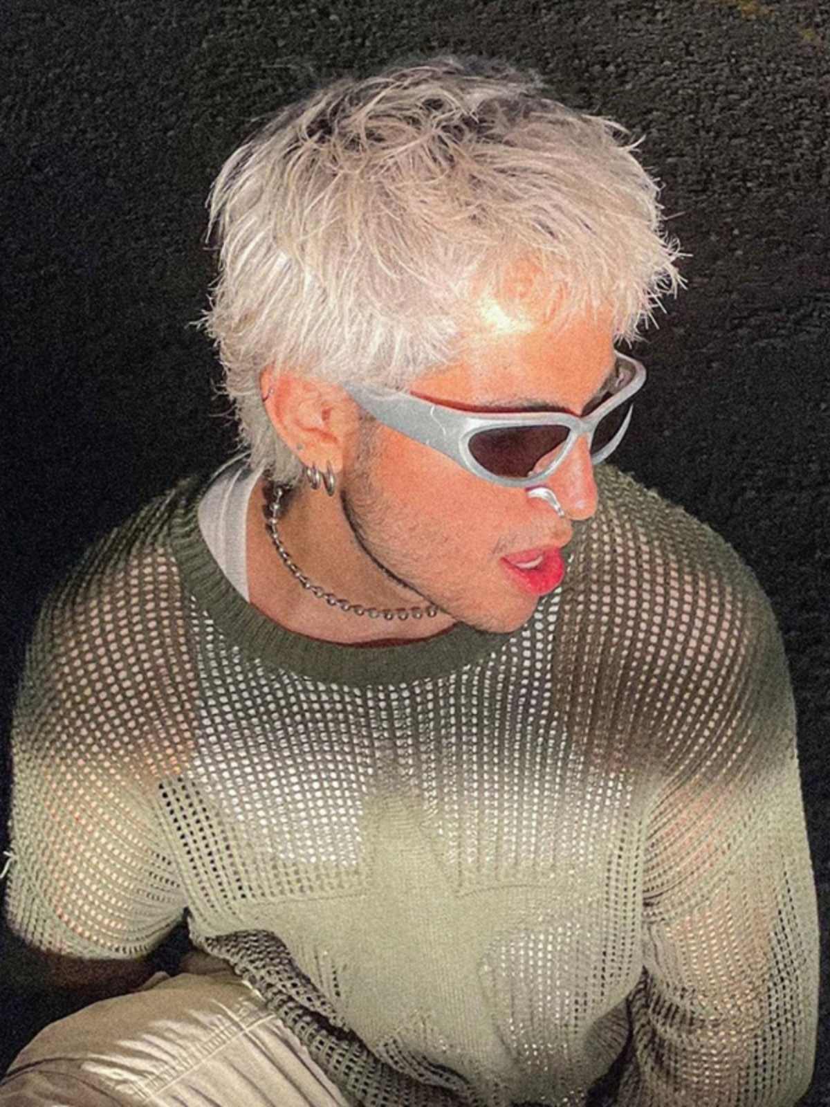 Y2K Star Hollow Knitted Blouse - Image 6