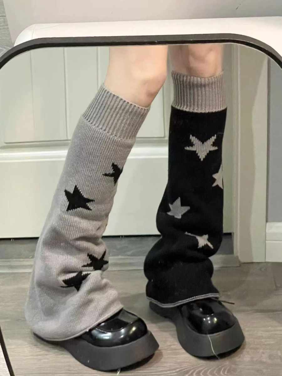 Y2K Star Knitted Leg Warmers - Image 2